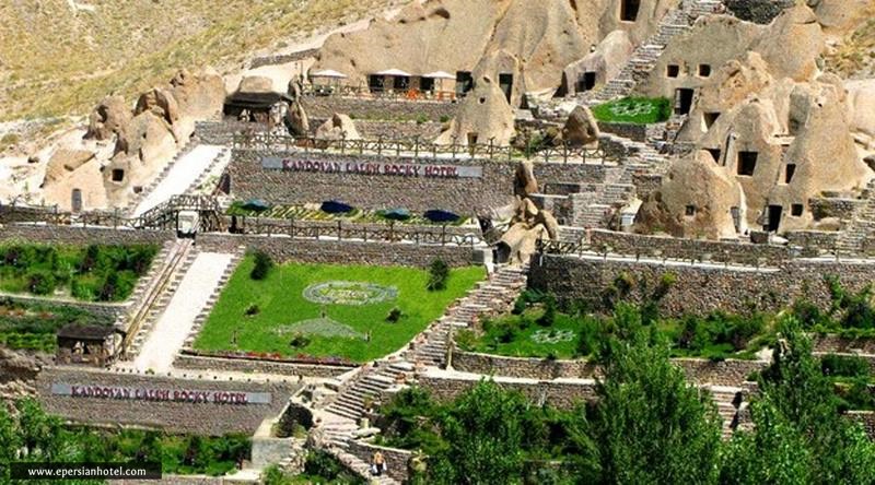 بوتیک هتل صخره ای لاله کندوان 
